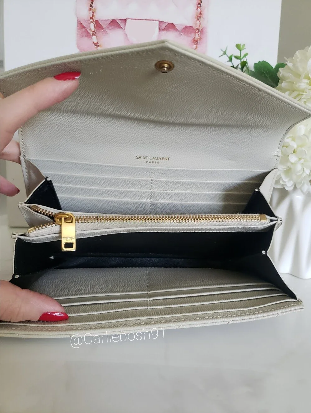 Authentic Pre-owned Yves Saint Laurent Grain De Poudre Envelope Flap Wallet - Picture 7 of 16
